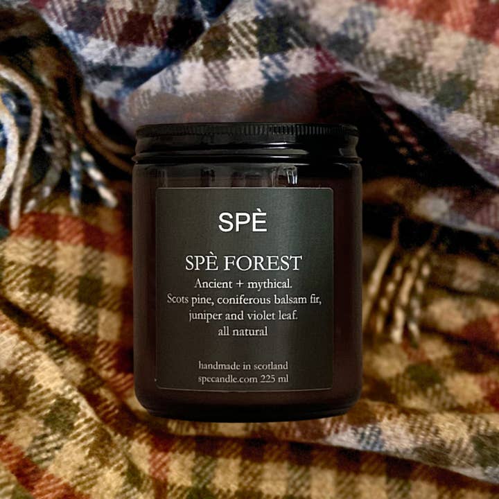 SPÈ Forest - Citrusy Pine - Apothecary Soy Candle - 220ml for wholesale by SPÈ Atelier