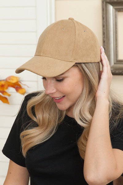 JOSSLYN by wall to wall - Wholesale Baseball Cap - Women's - SUEDE VEGAN BASEBALL CAP | 40CP00178