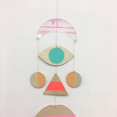 ANSIKTE MOBIL - 3 för wholesale av Cosmic Peace Studio