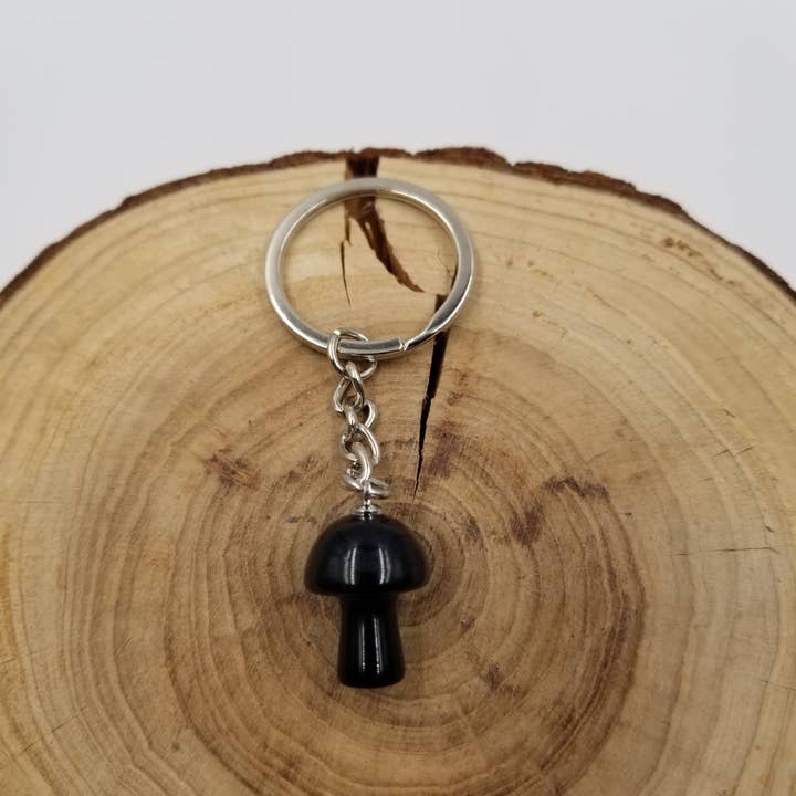 CHAKRA JEWELRY - Wholesale Keychain – Women's - Natural Crystal Mushroom Keychain1