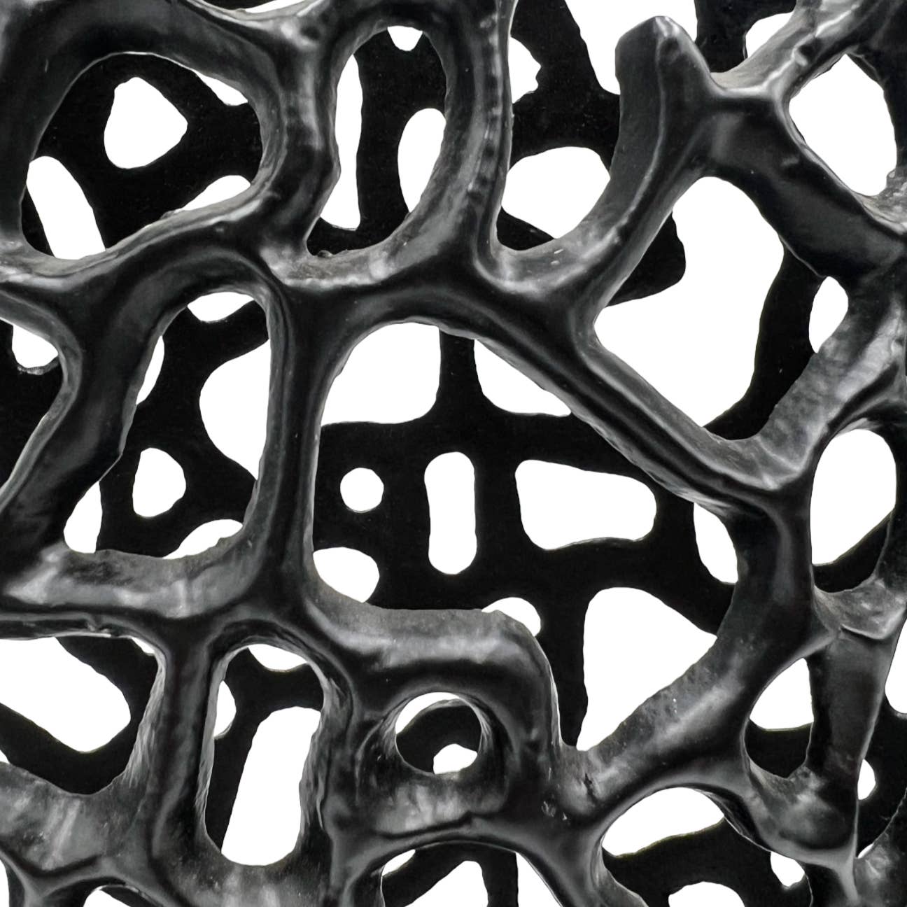 2626 Designs - Wholesale Vase - Aluminum Hollow-carved Birds Nest Flower Vase10