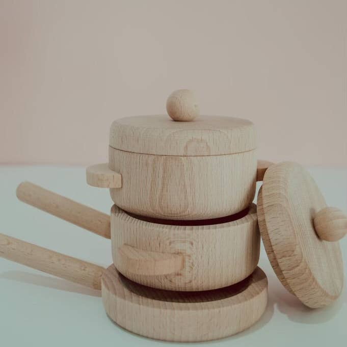 Petit Abode - Wholesale Wood Toy - Kids - Wooden Pots & Pans Set1