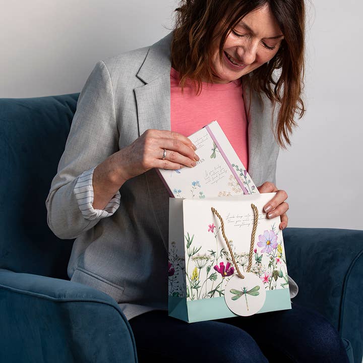 The Gifted Stationery Company – wholesale Gift bag – Gift Bag (Medium) - Wild Harmony1