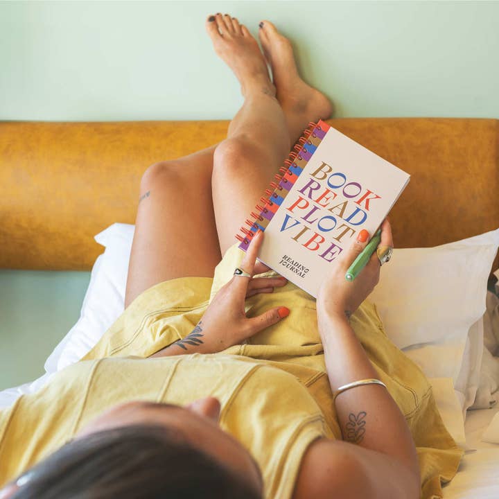 Reading Journal A5 | Book Vibe | Hardcover for wholesale by Good Tuesday (Once Upon a Tuesday)