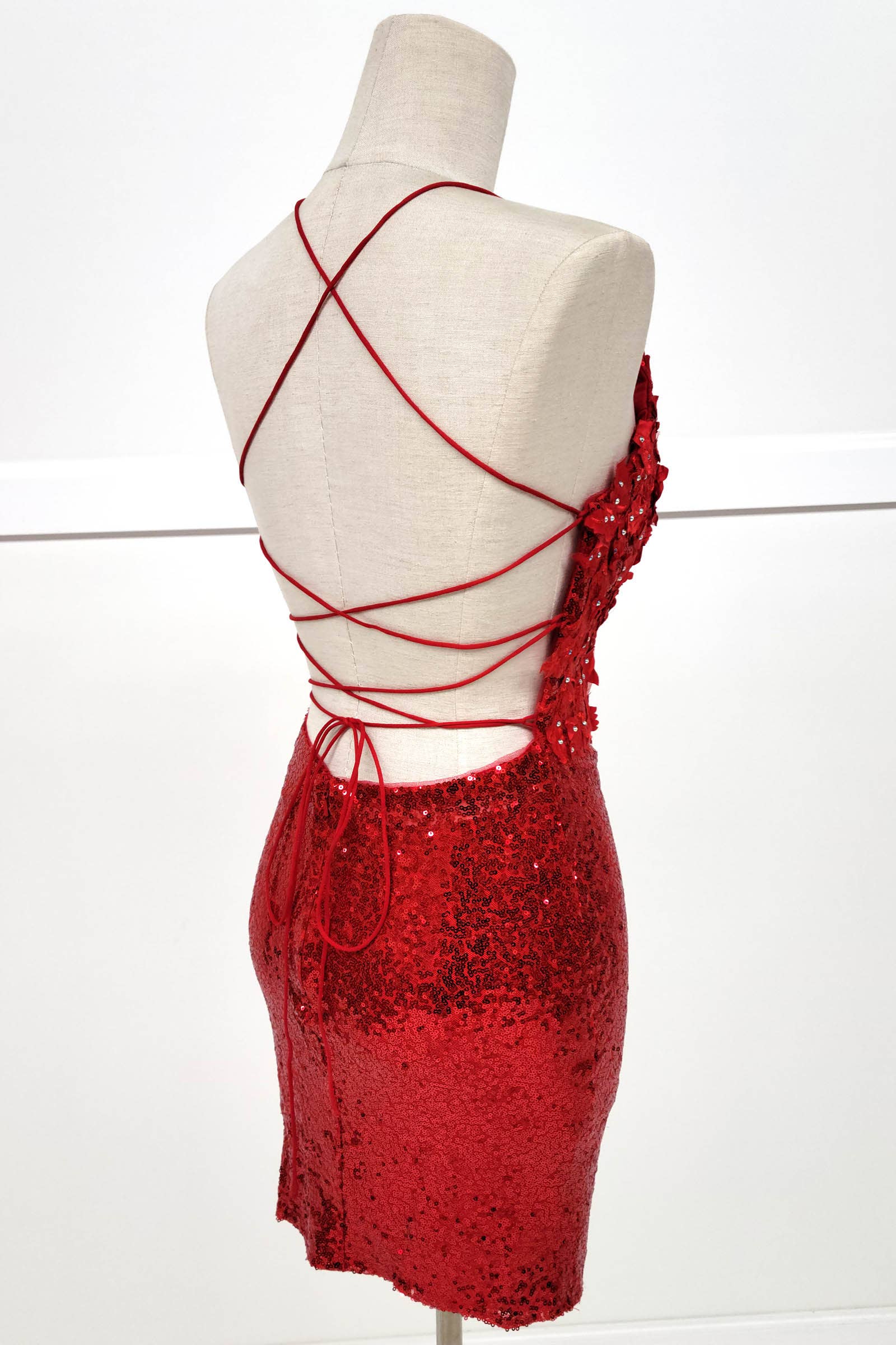 Chicas - Wholesale Jurk - Dames - Bodycon pailletten mini-jurk met bloemen en bandjes C80744