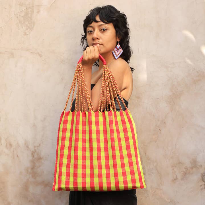 LUZ Collection - Wholesale Tote Bag - Women's - Las Rayas Tote Hand Woven in Chiapas - Gingham Bright1