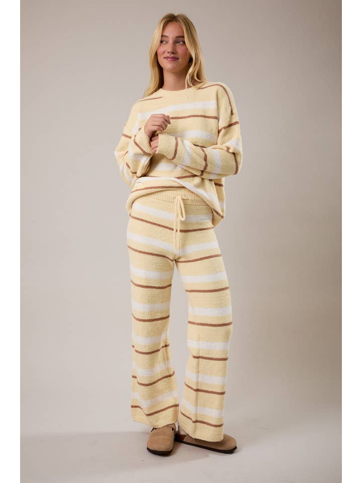 LE LIS - Vente Ensemble de vêtements d'intérieur – femme - Haut en tricot à rayures à manches longues avec pantalon en tricot à jambes larges13