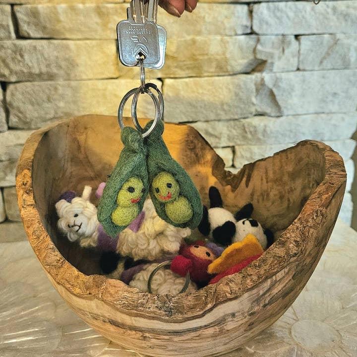 Felt So Good - Wholesale Keychain - Women's - Handmade Felt Peas in a Pod Friendship keyring2