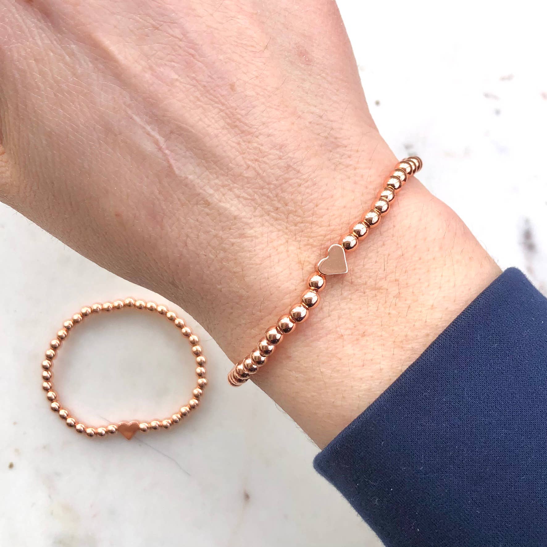 Simply Stated NY – Engroshandel Perlearmbånd – Tiny Heart matchende armbånd til mor og datter2