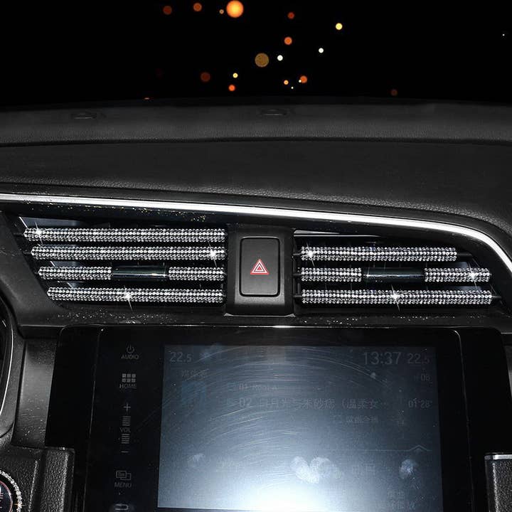 Ole - Wholesale Car Decorative Charm - Unisex - Car Accessories - Car Vent Decoration1