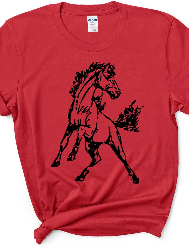 T-shirt personnalisable Mustang usé avec mascotte pour la vente par American Threadz Apparel
