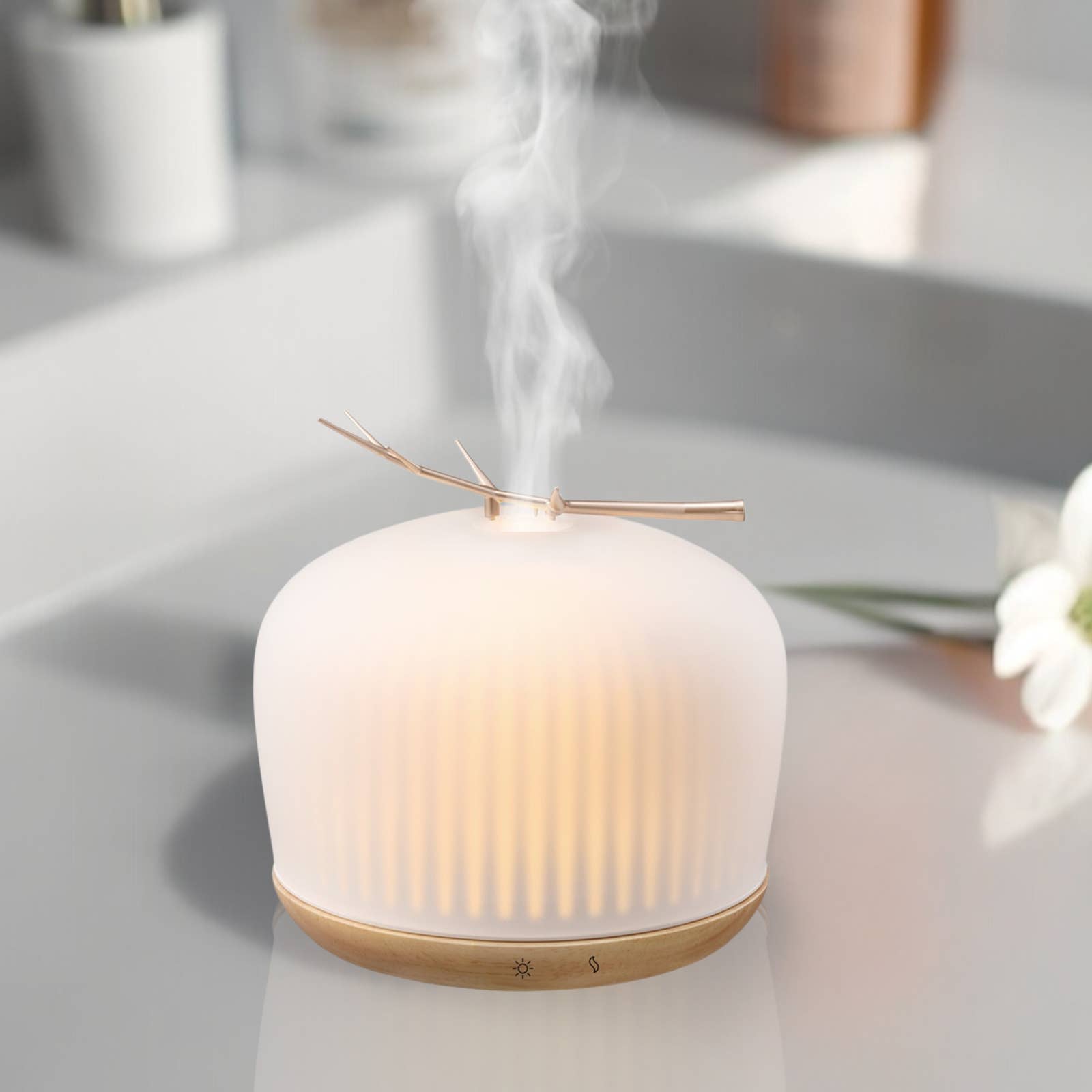 Zen'Arôme - Wholesale Electronic Diffuser - Origin Essential Oil Diffuser in glass and FSC wood8