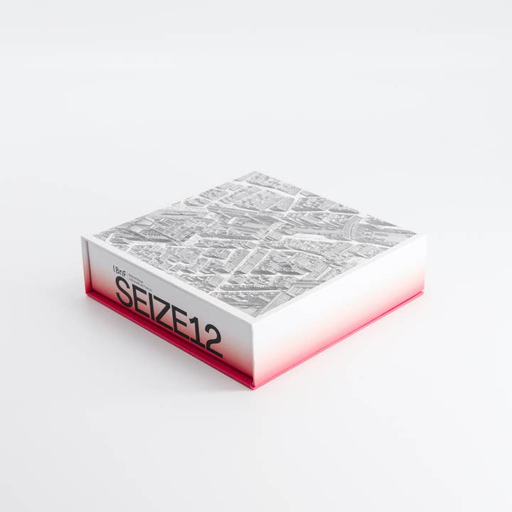 SEIZE12 - Wholesale Soap Set - NOTRE DAME BOX - PARIS - BnF collection2