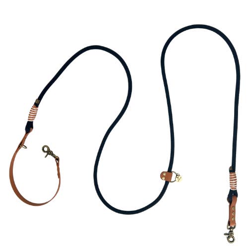 Leave MULTIPOSITION marine paracord / brown biothane for wholesale by KITSUNE.DOG