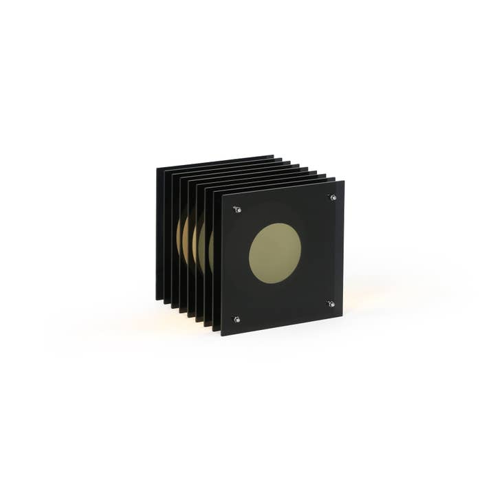 Lớp petit carré en acrylique gris foncé pour la vente par BANG