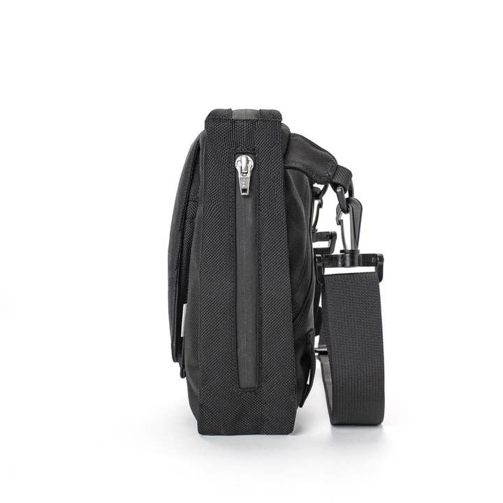 Nero Piccolo trasporto - Stealth X-Pac RX30 in vendita all'ingrosso su Faire6