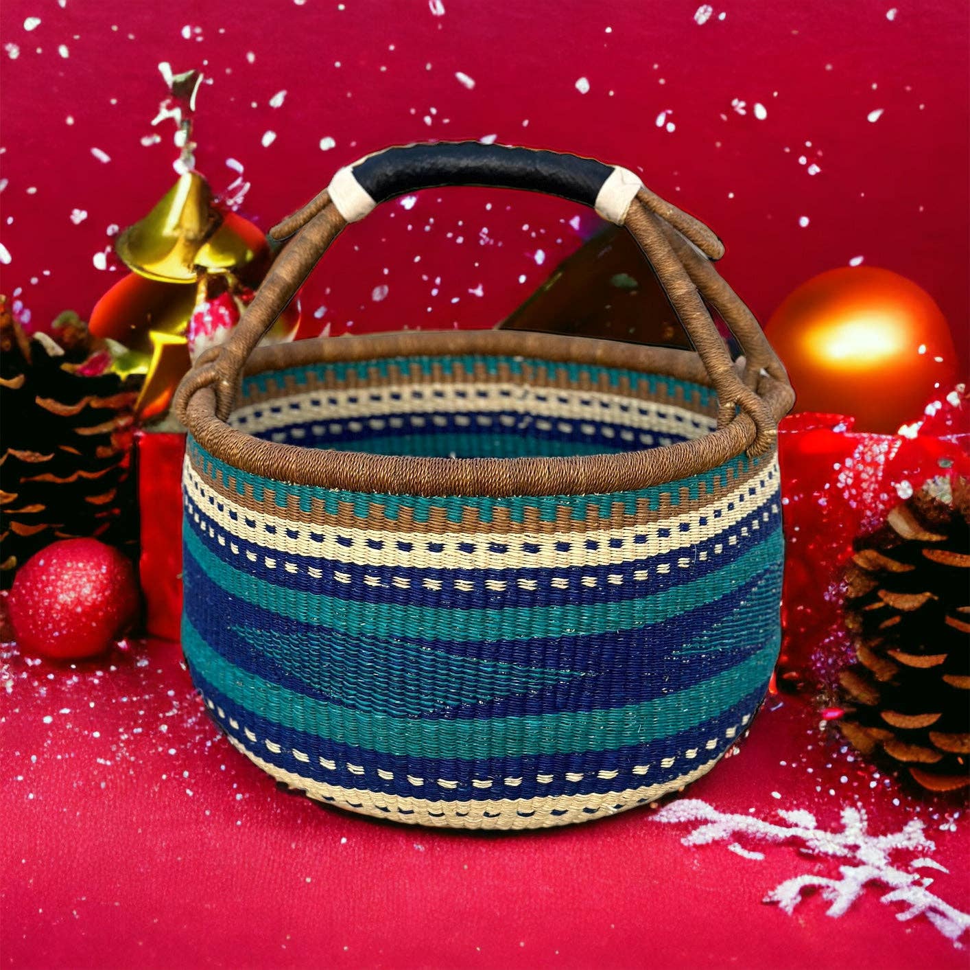 The African Home Goods - Wholesale Beach Bag - African Basket | Bolga Ghana Basket - Blue & Turquoise2