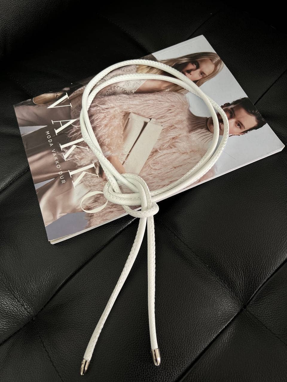 Design company-Fatma Balkir – Großhandel Gürtel – Damen – Schicker Damen-Gürtel aus veganem Kunstleder.6