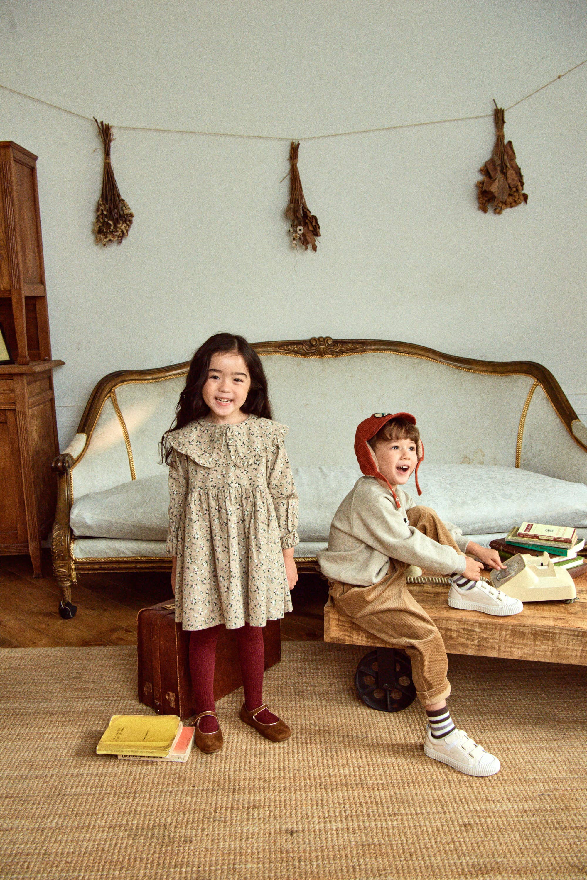 ToTo Heros - Wholesale Jurk - Kinderen - Bloemenprint jurk met kraag en mini tas4