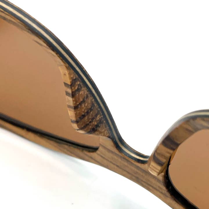 Oliver and the Sea - Wholesale Sunglasses - Unisex - Wood Sunglasses Polarized / CayeCaulker
