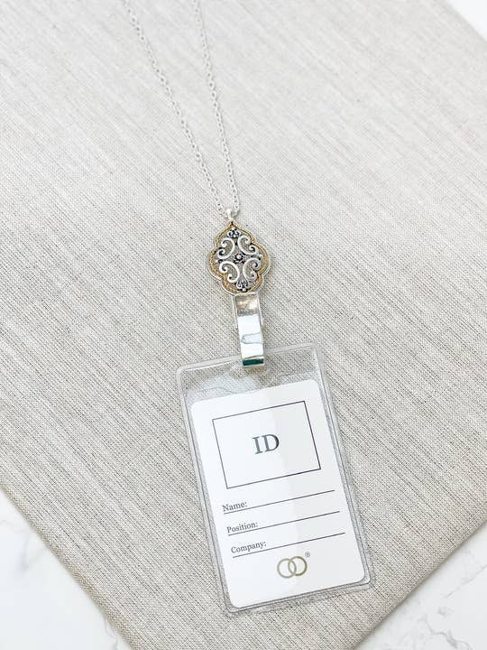 Cordon d'identification à pendentif bicolore pour la vente par Prep Obsessed Wholesale