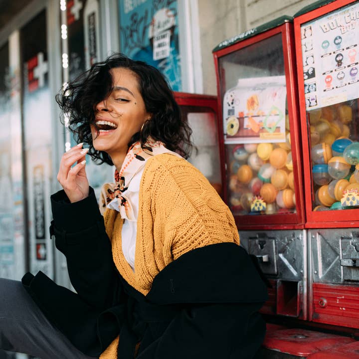 BANDITS Bandanas - Wholesale Bandana - Women's - "Concrete Jungle"4