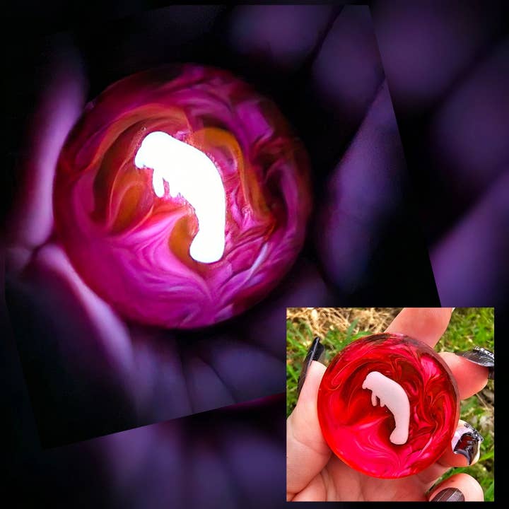 Shark Bitten - Wholesale Phone Grip - Glowing Manatee Popsocket
