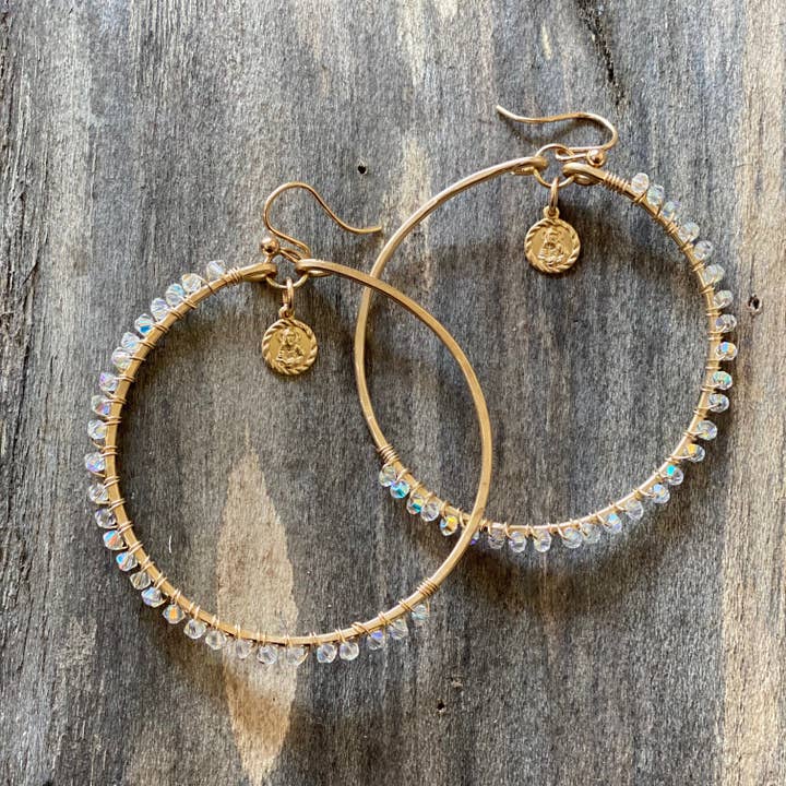 Créoles GF La lumière du monde 14 carats pour la vente par Beshea Beshea