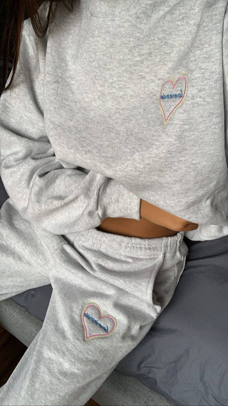 Bareminimale – Engroshandel Loungesweatpants/jogginbukser – til kvinder – YOURS TRULY JOGGINGBUKSER7