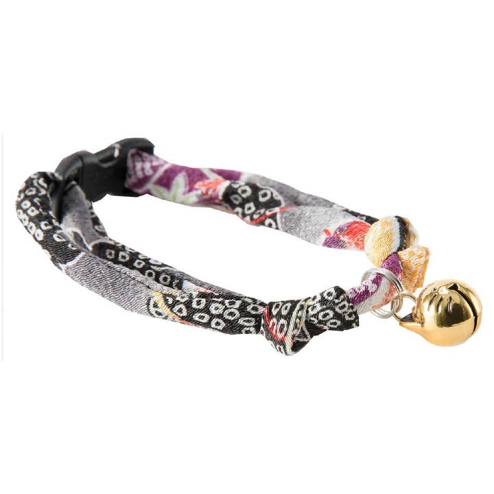 MOON-X USA, INC. - Wholesale Pet Collar - Cat - Chirimen Hanabi Fireworks Cat Collar (Gray)3