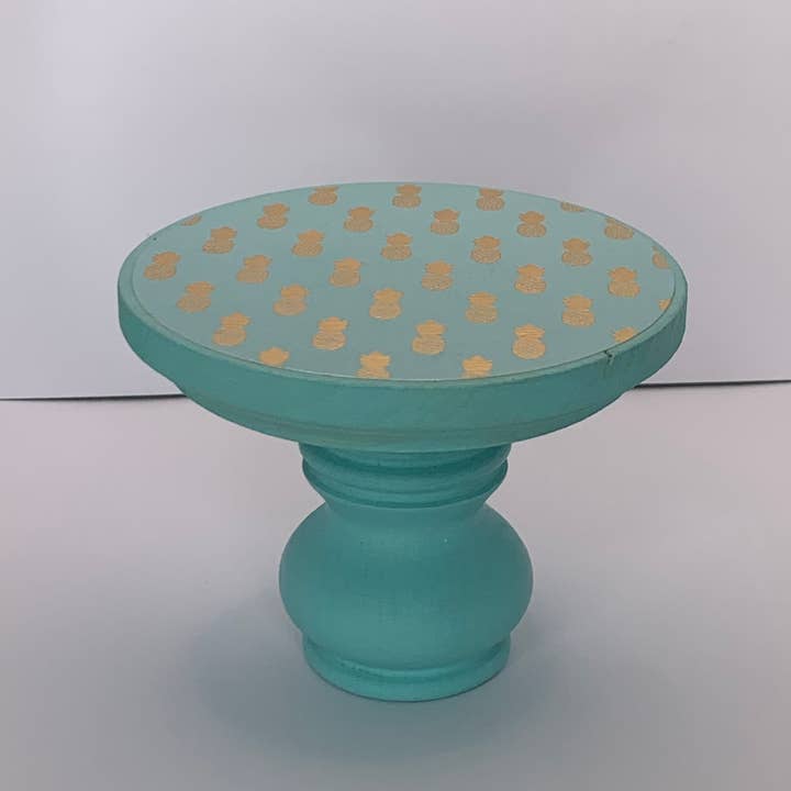 pedestal verde azulado claro con piñas doradas para venta al por mayor de Petite Pedestals