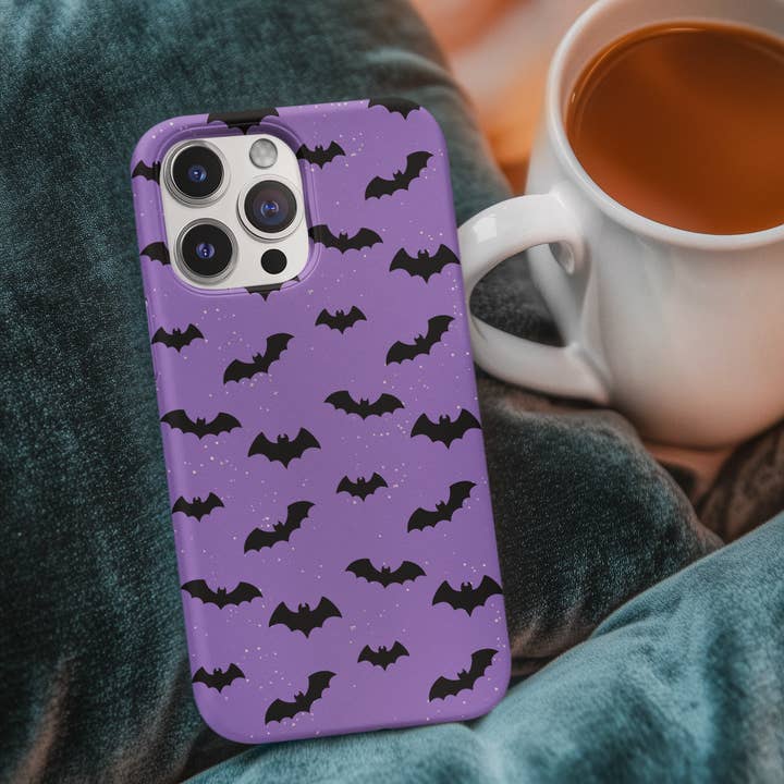 Capa de Telemóvel de Morcego de Halloween, Capa de Telemóvel de Morcego Roxo Fofo, Capa de Telemóvel Resistente, Design Gótico, Presente Assustador, Decoração de Outono por atacado de Happythings76