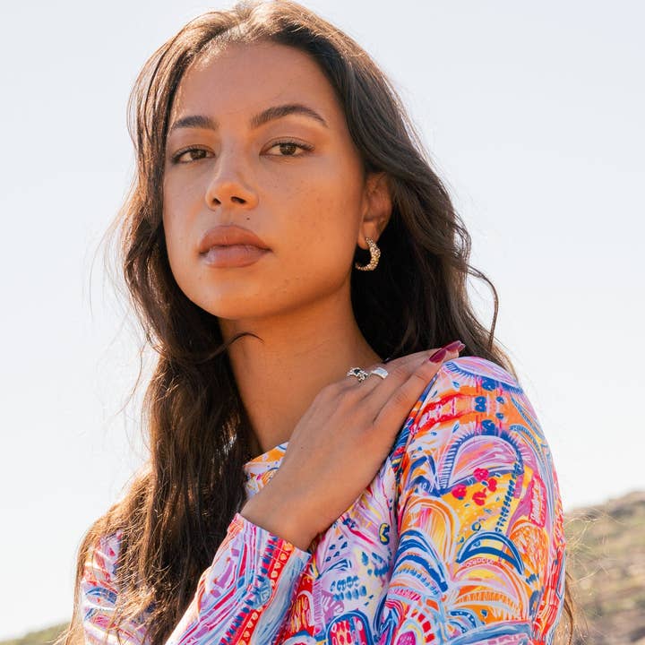 Floral Delight - Long-sleeve Crop Rashguard women for wholesale by Palet Theory