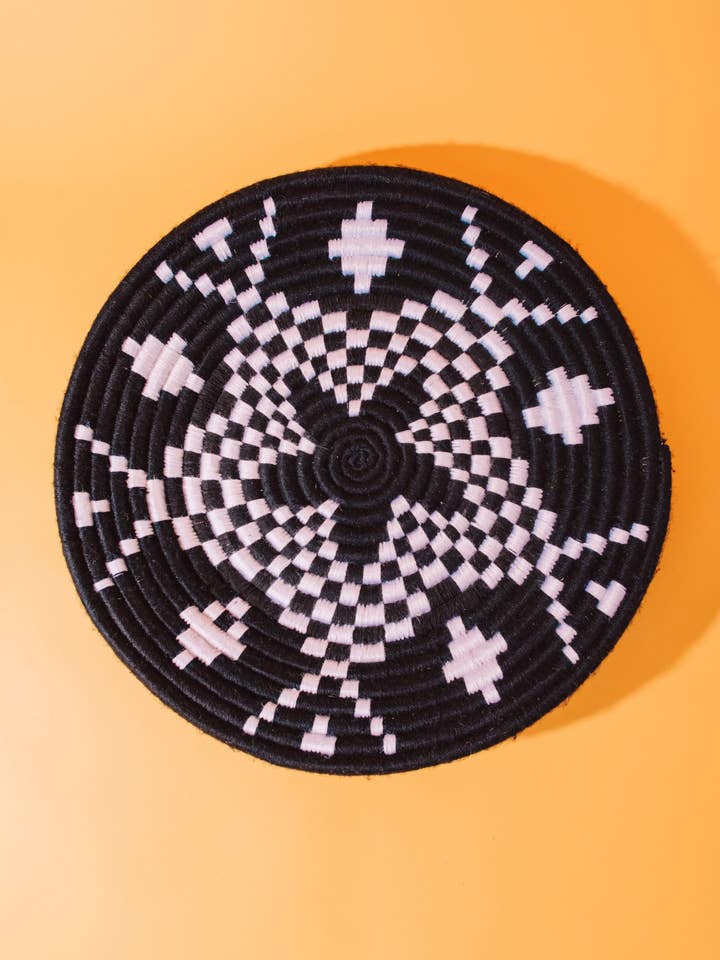 Ghazil - Panier décoratif plat berbère pour la vente par Molave