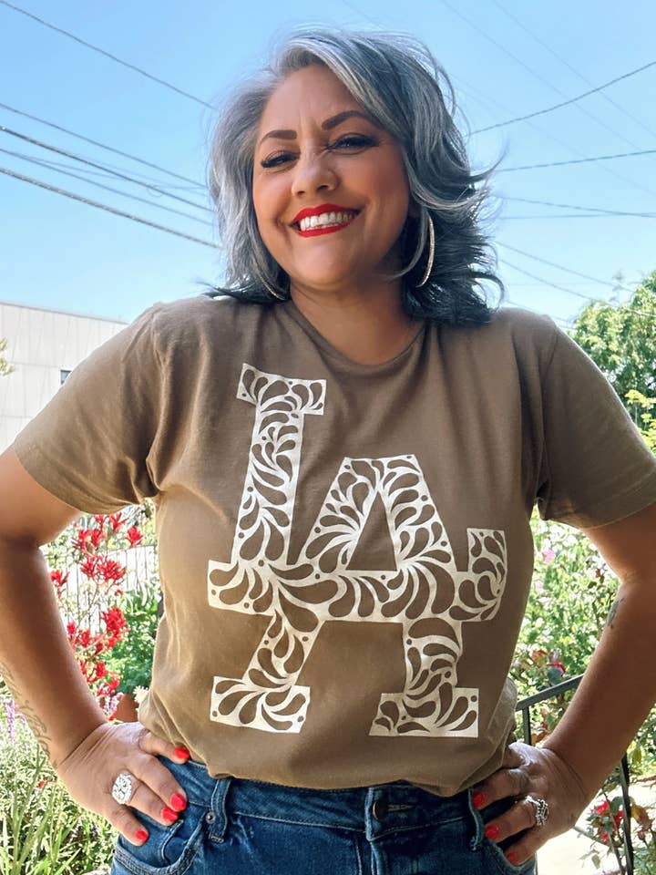 Mi Vida - Wholesale Screen Printed T-Shirt - Women's - Unisex LA Barro Tee