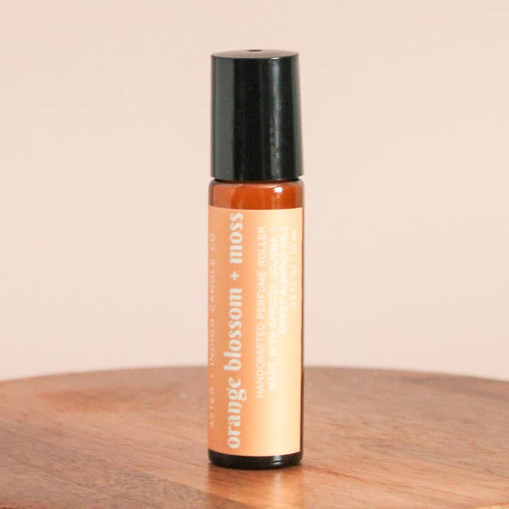 Fleur d'Oranger + Mousse | Huile Parfumée Roll-on pour la vente par Aster + Indigo Candle Co.