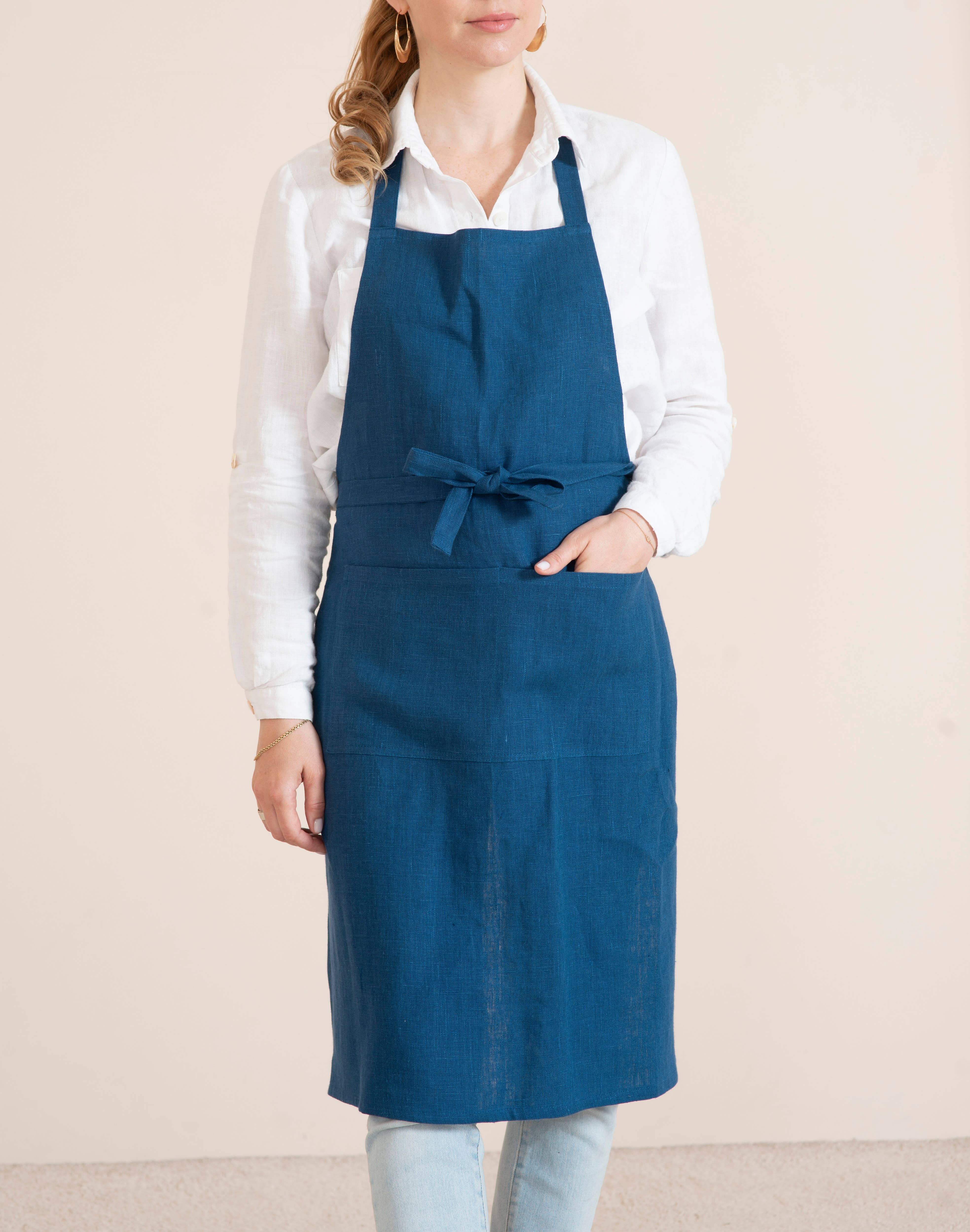 LinenQ - Wholesale Apron - Linen apron with pockets in various colors 7