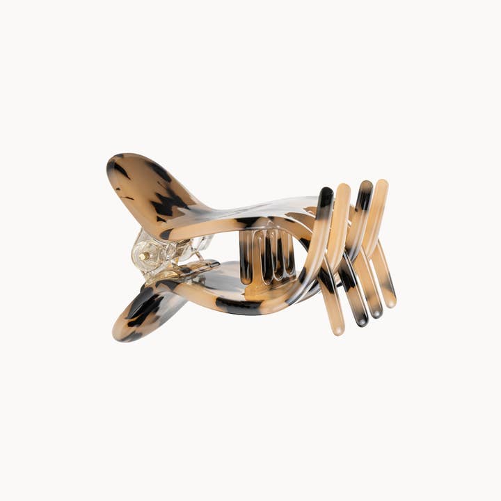 VESITIA - Wholesale Hair clip – Women’s - Midi Claw Clip - Blond Tortoise3