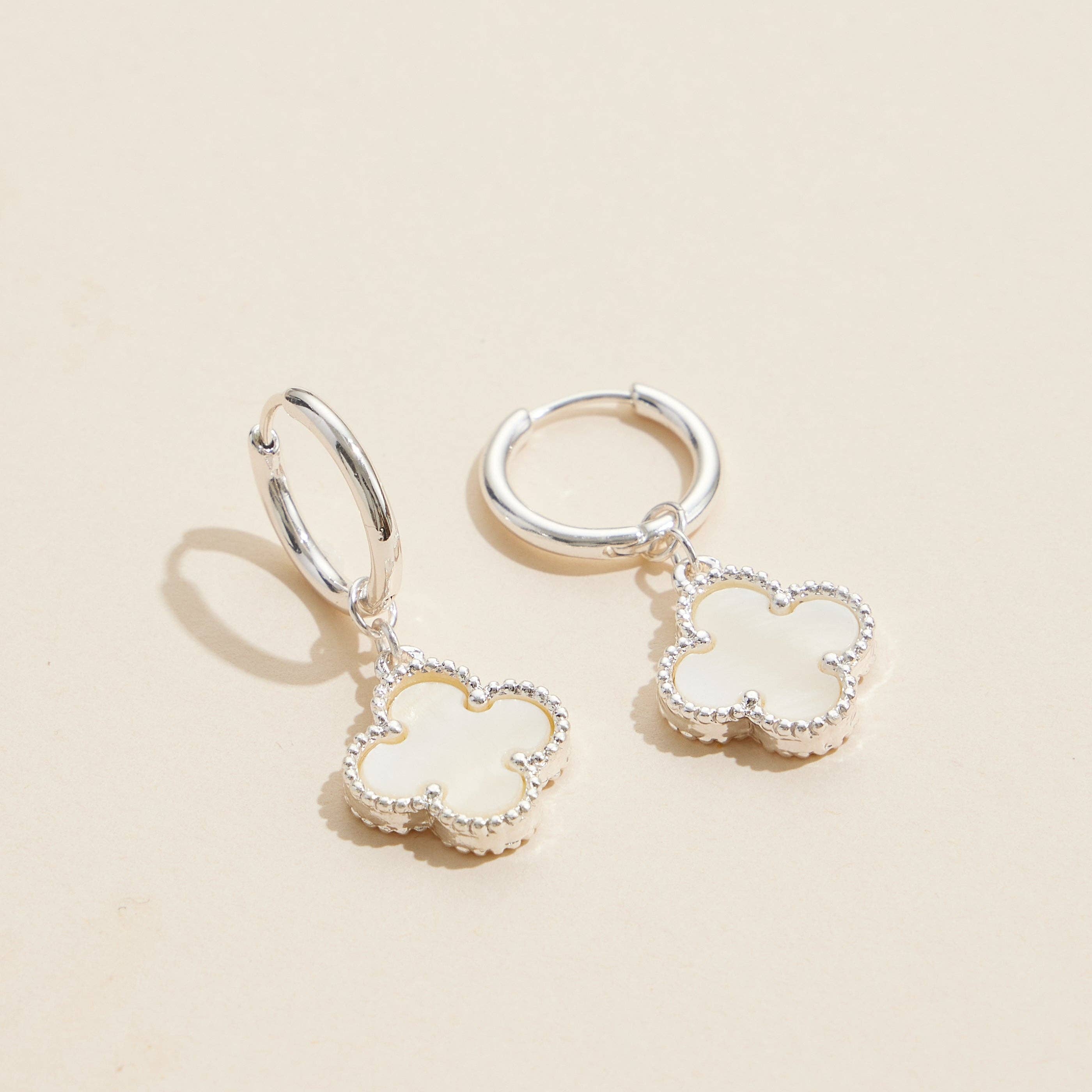 Frem - Wholesale Hoop Earrings - Flower Shape Shell Charm Hoop Earrings13