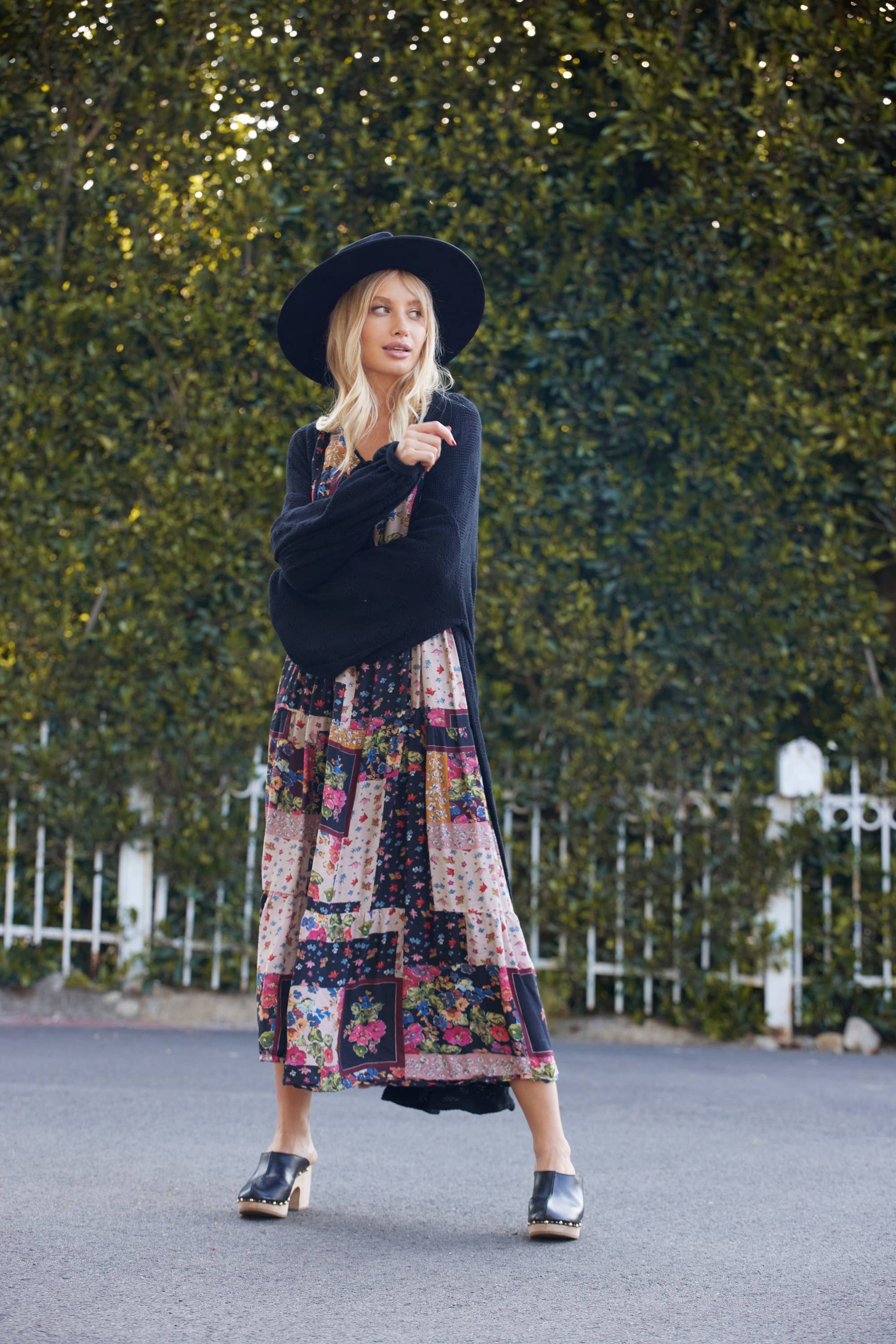 Blue Boheme – Großhandel Strickjacke – Damen – Lauren Maxi Cardigan Grau4