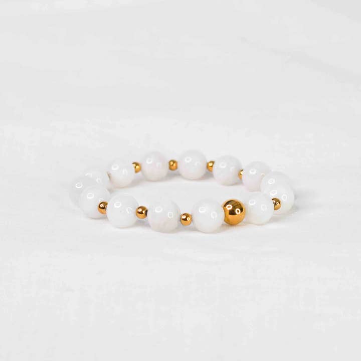 Lori Armband Månsten 10mm för wholesale av BODHI OM ART