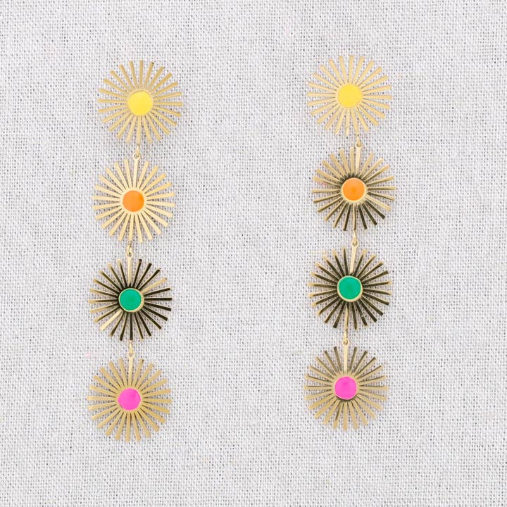 Orecchini in acciaio smaltato Four Suns per la vendita all'ingrosso da parte di Sonata