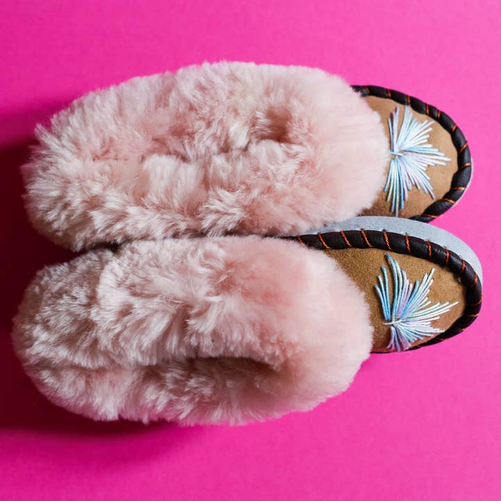 Sheepers - Wholesale Slippers - Women's - Unicorn Candy Pink Sheepskin Slippers4