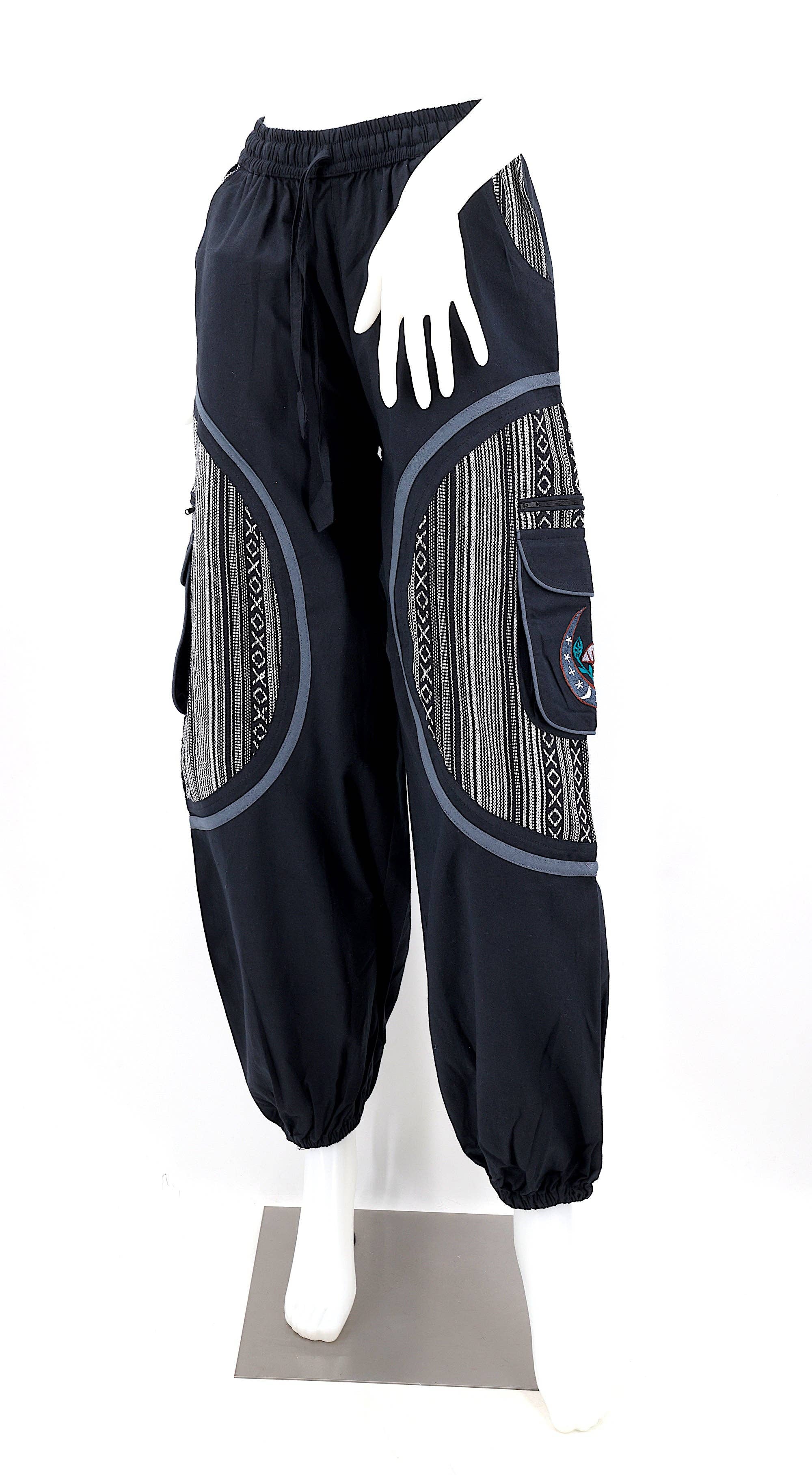 Himalaya Handmade - Venta al por mayor Pantalones - Mujer - Pantalones bohemios hechos a mano de algodón con bordado de luna y hongos estilo harem6