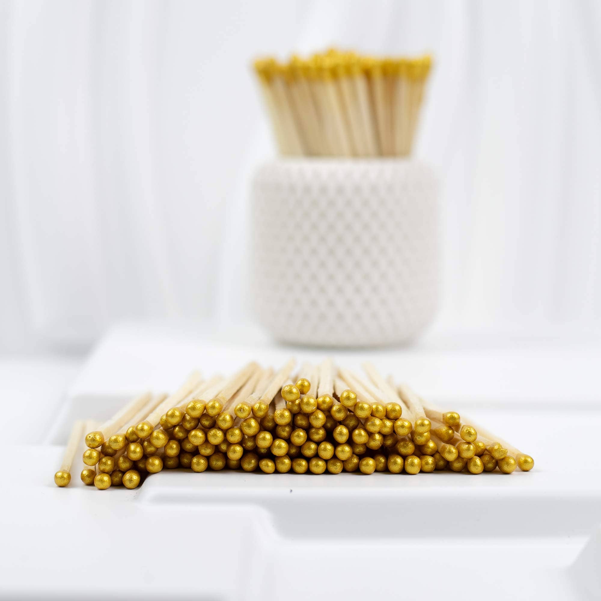 UniqueGiftsAG - Vendita all'ingrosso Portafiammiferi - Fiammiferi in legno da 9,5 cm con punte color oro. Ricarica fiammiferi.3