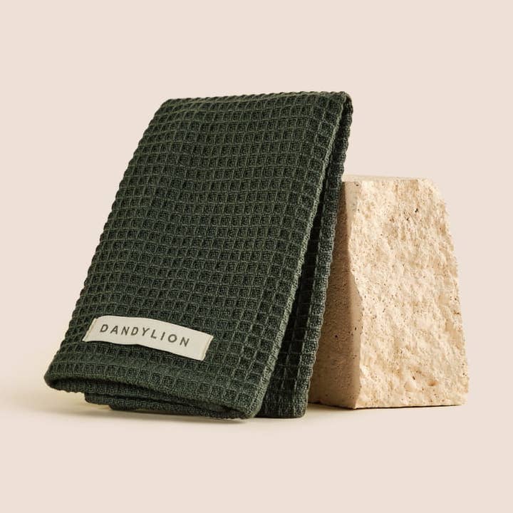 Paw Towel | Green for wholesale by Dandylion