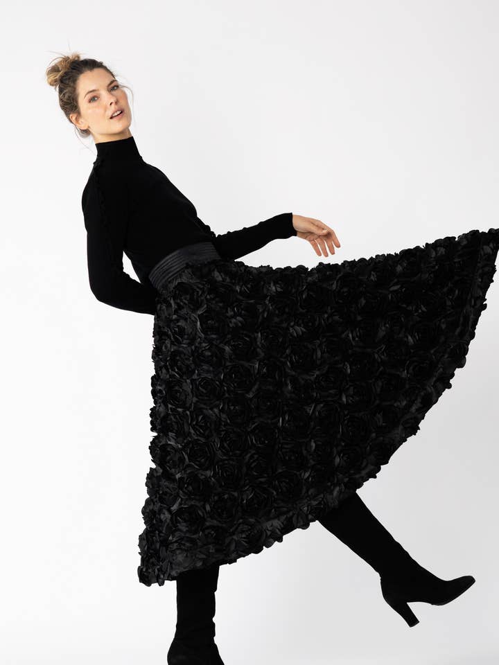 Maglione a collo alto lavorato a maglia - SARAH SHORT per la vendita all'ingrosso da parte di Violaballin