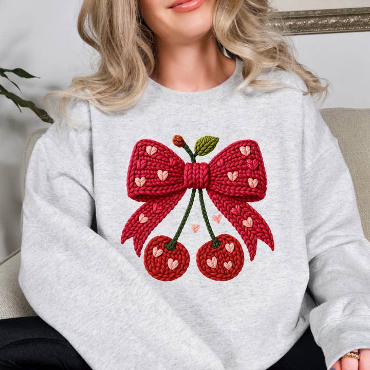 Cerejas Com Laço Coquette Sweatshirt do Dia dos Namorados por atacado de Simply Spoken Apparel