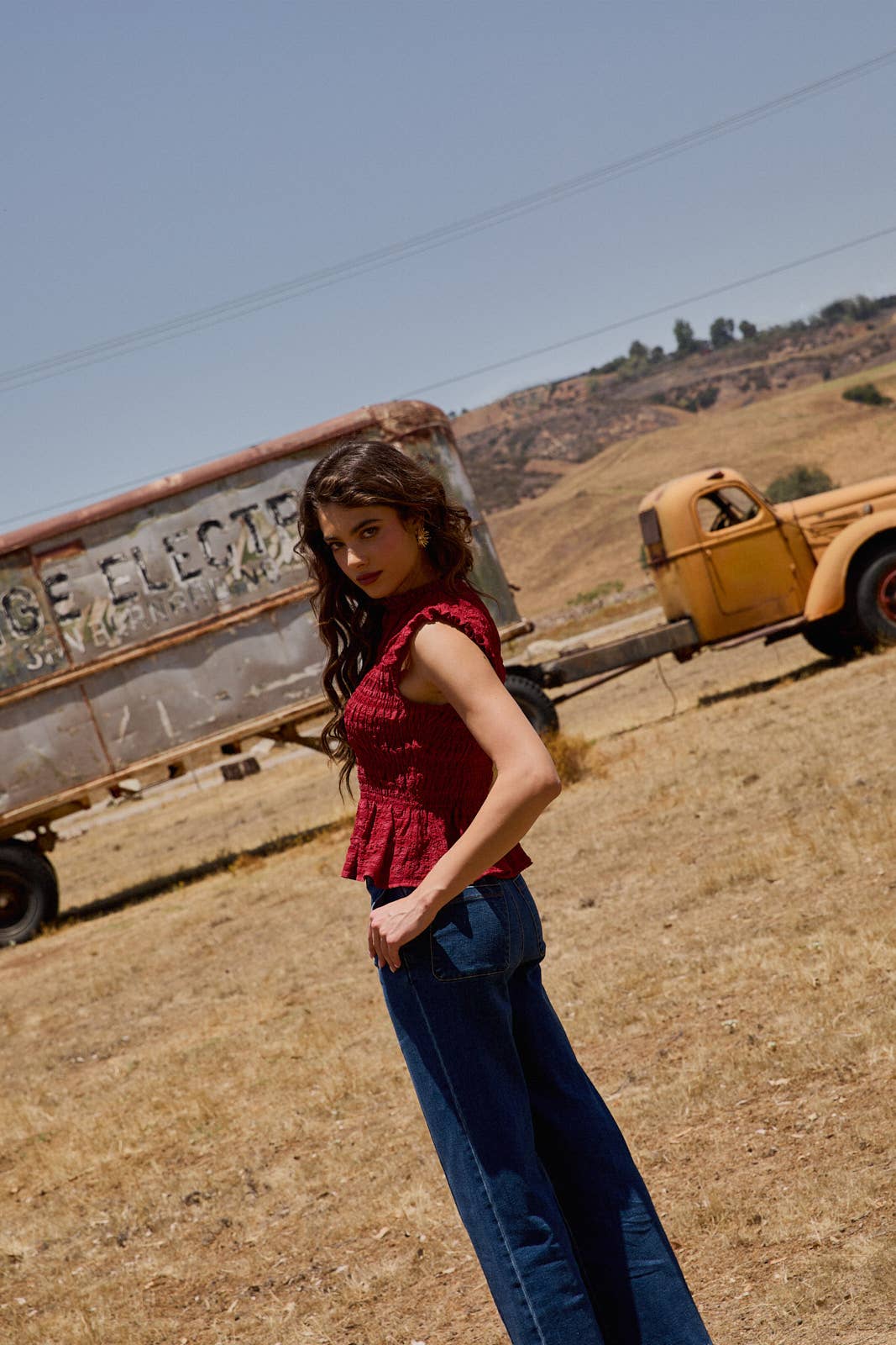 Sunday Edition - Wholesale Blouse - Women's - SLEEVELESS RUFFLE NECK SMOCKED TOP1