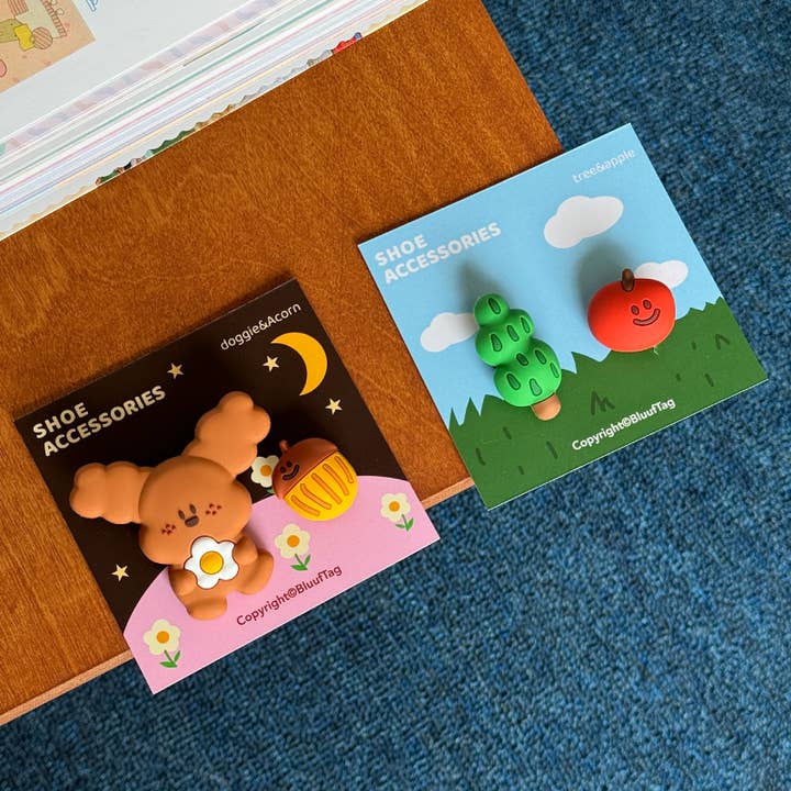 Bluuf Tag | Breloques pour chaussures : Chien, Gland, Pomme & Arbre pour la vente par Hello Claws Limited